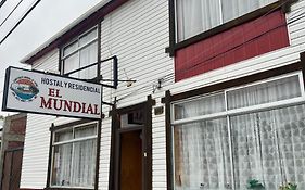 Hostal y Residencial El Mundial